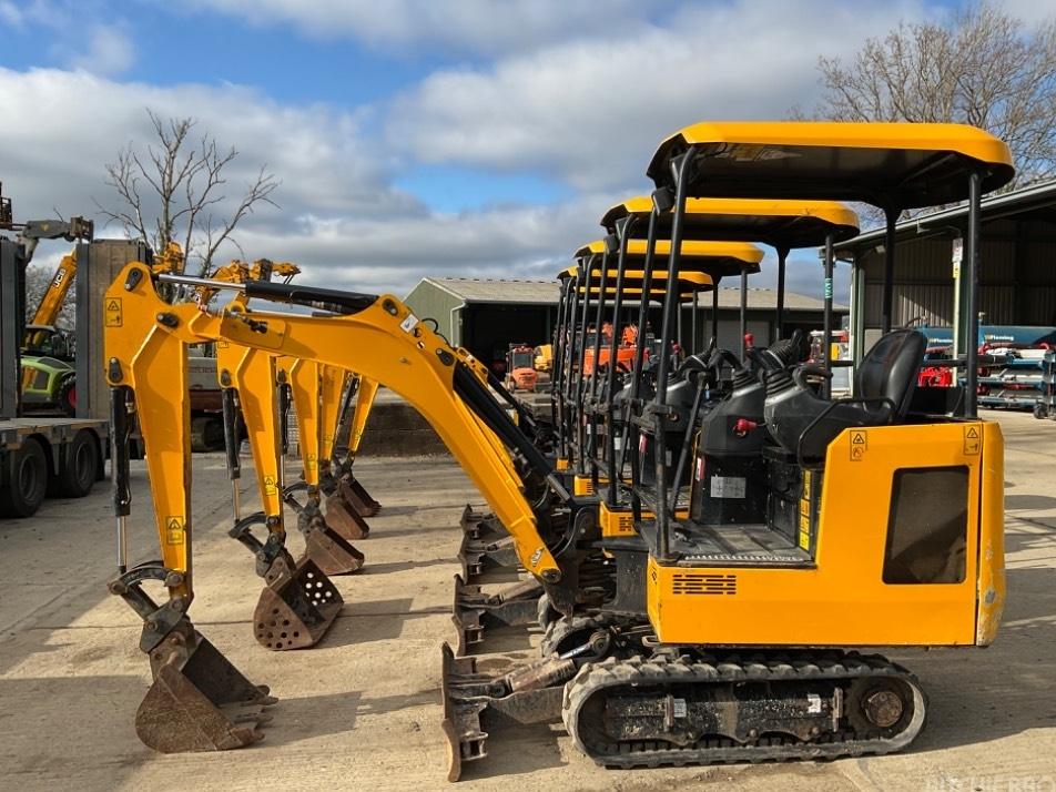 Miniexcavator - JCB 15 C-1
