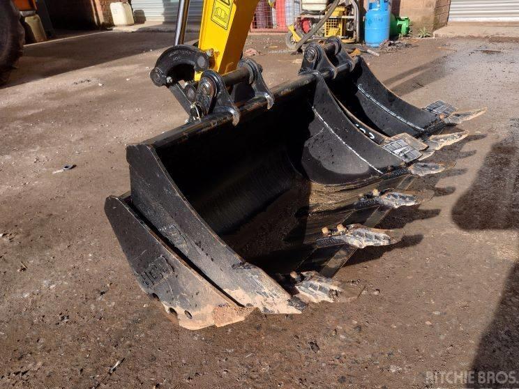 Miniexcavator - JCB 16 C-1