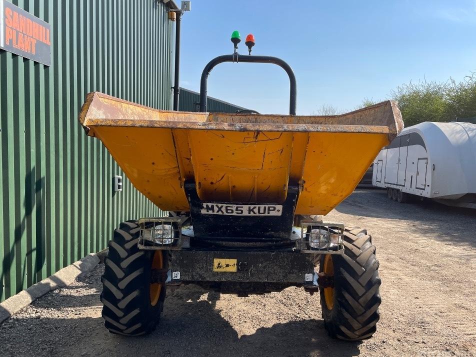 SITE DUMPERS - JCB 3 TSTM 3 Ton Swivel Dumper