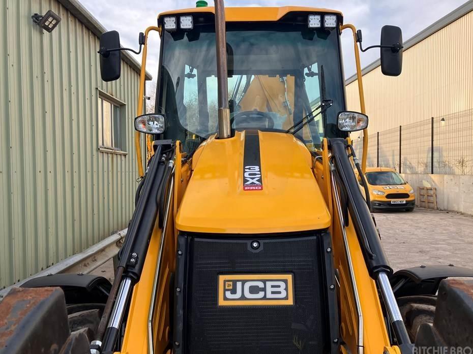 Buldoexcavator - JCB 3CX
