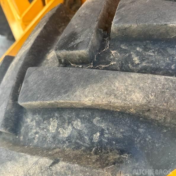 SITE DUMPERS - JCB 3T-1