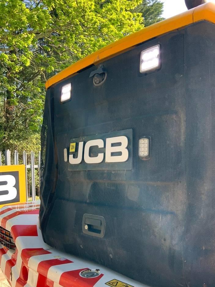 Incarcator frontal - JCB 457 HT
