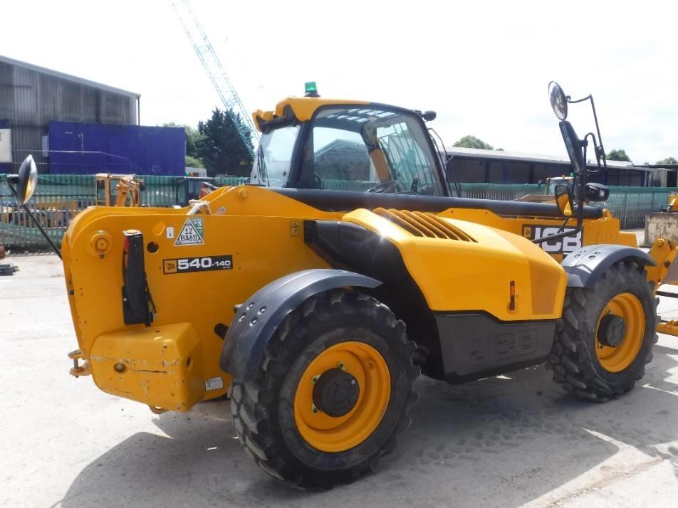 Incarcator telescopic - JCB 540-140 HI VIZ