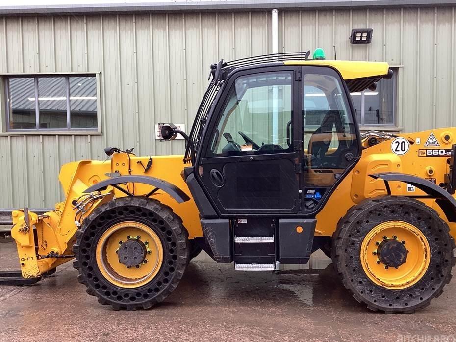 Incarcator telescopic - JCB 560-80 Wastemaster