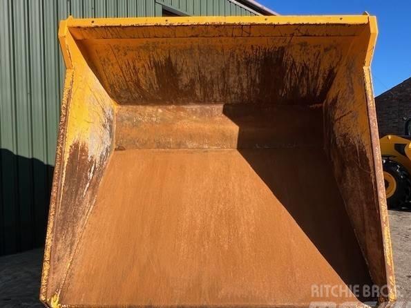 SITE DUMPERS - JCB 6T-2 6 TON TONNE DUMPER C/W FULL CAB