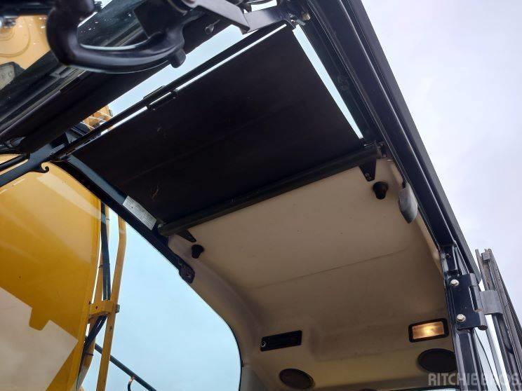 Excavator pe senile - JCB JS 130 LC