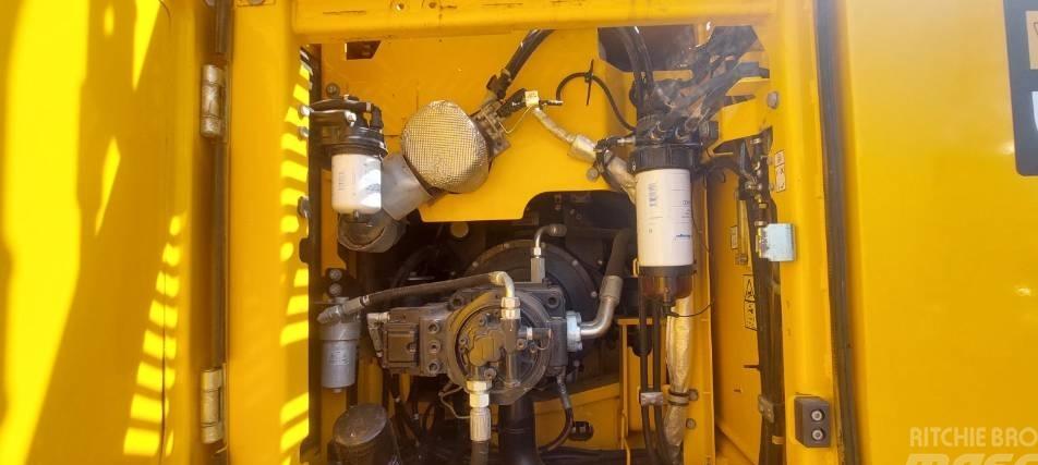 Excavator pe senile - JCB JS 220 X