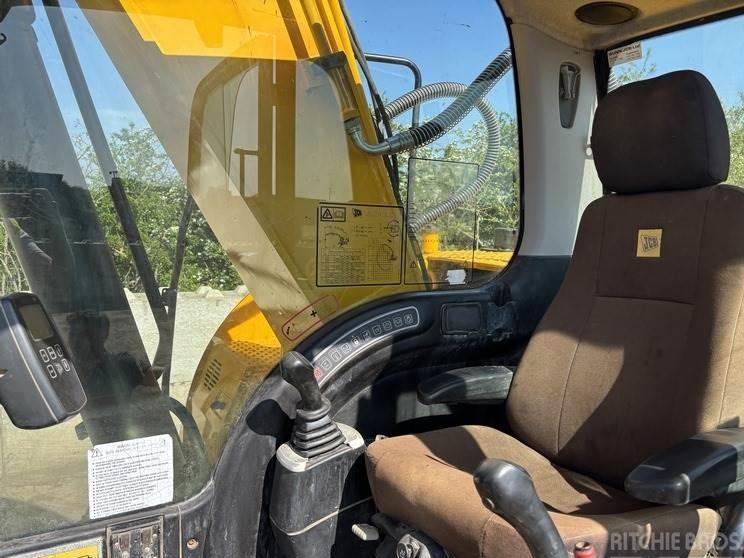 Excavator pe senile - JCB JS240 LC
