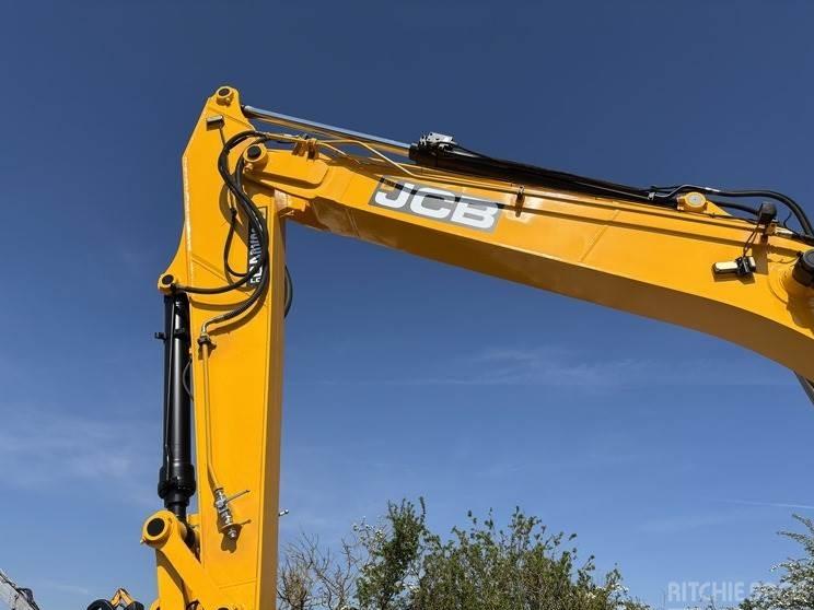 Excavator pe senile - JCB JS240 LC