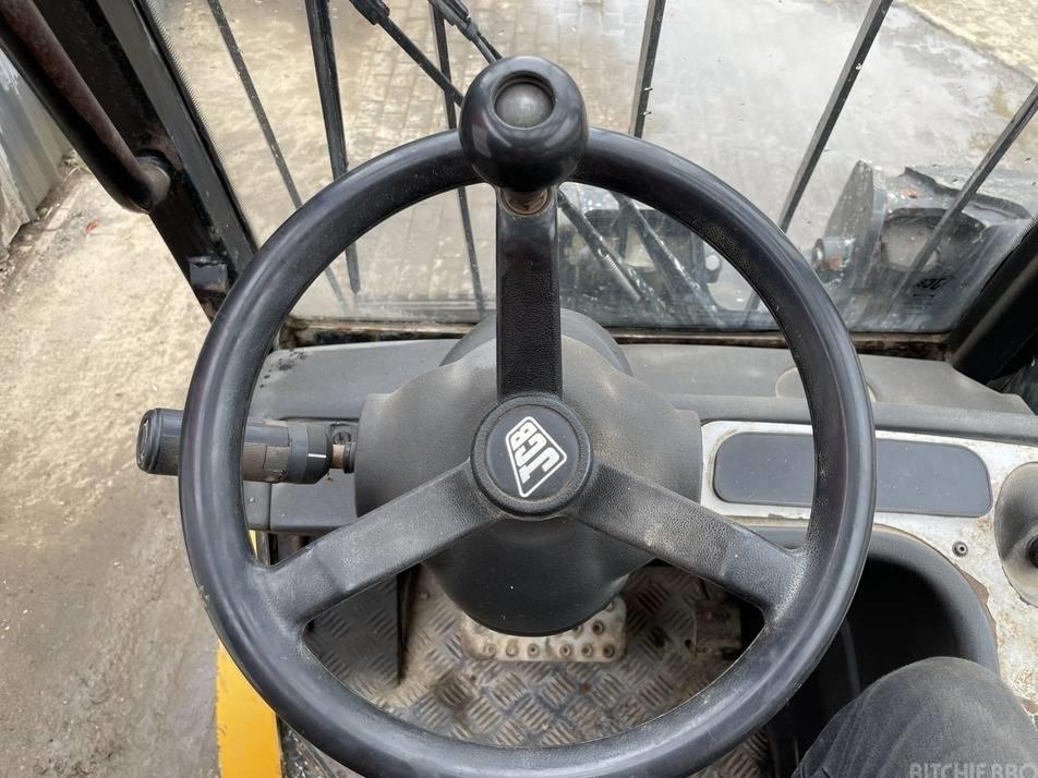 Incarcator telescopic - JCB TLT 30 D 4x4 Teletruk 4m Telehandler
