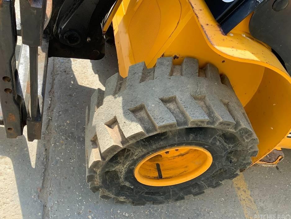 Incarcator telescopic - JCB TLT35D 4X4
