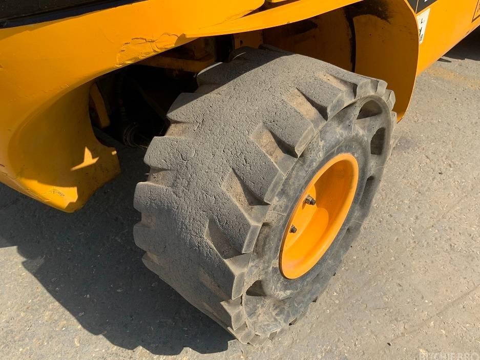 Incarcator telescopic - JCB TLT35D 4X4