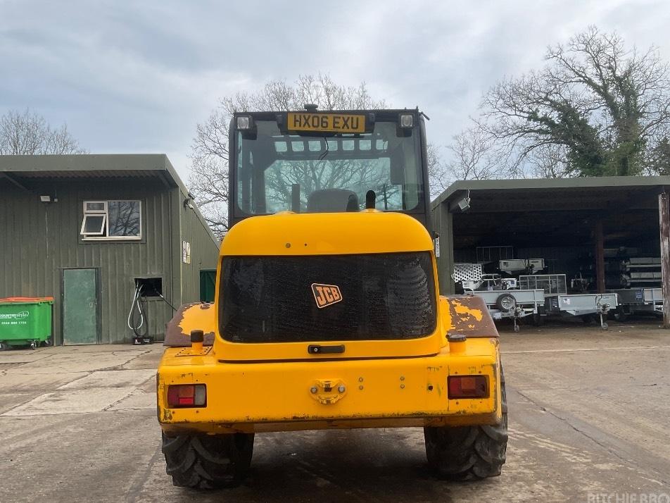 Incarcator telescopic - JCB TM 300