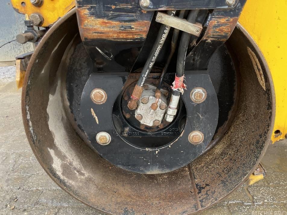 Cilindru lis - JCB VMT 260-120 3 Ton Roller