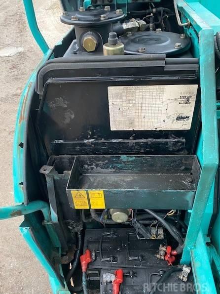 Excavator pe senile - Kobelco SK 135 SR LC