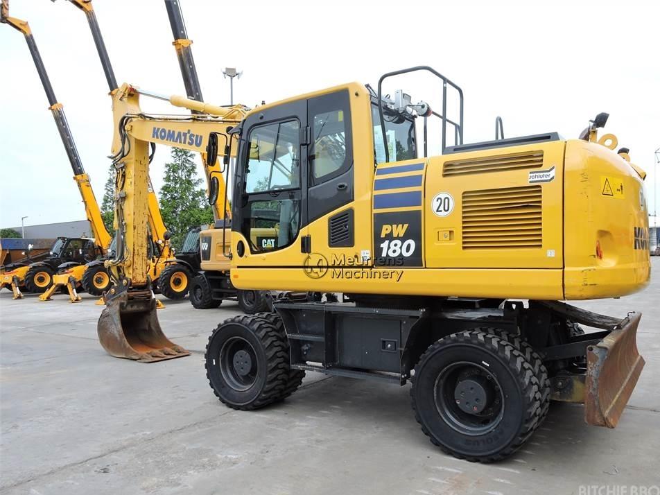 Excavator pe roti - Komatsu PW180-10 German+New tyres