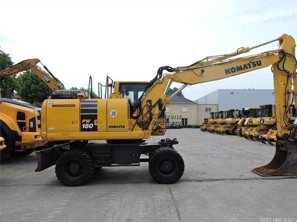 Excavator pe roti - Komatsu PW180-10 German+New tyres