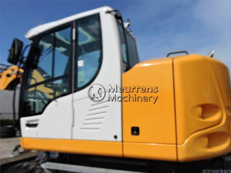 Excavator pe roti - Liebherr A910