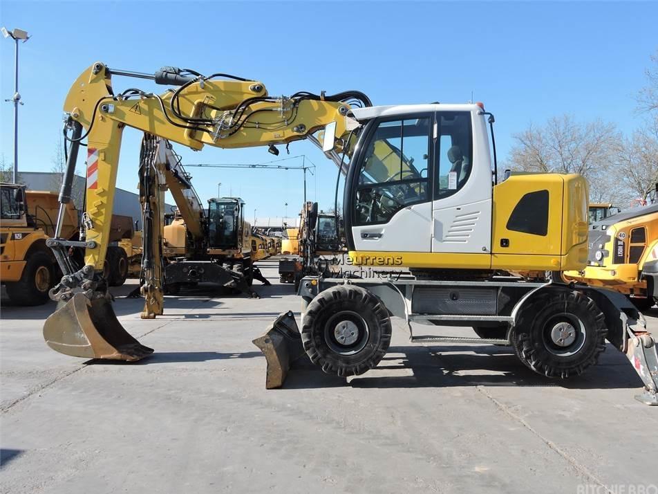Excavator pe roti - Liebherr A914