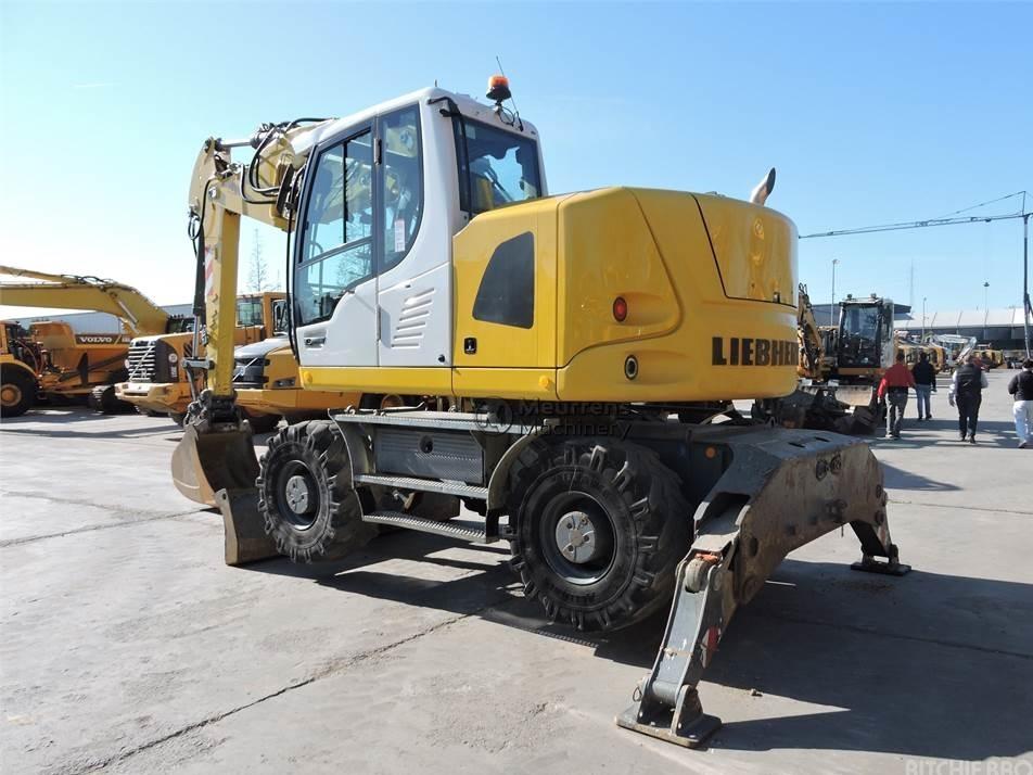 Excavator pe roti - Liebherr A914