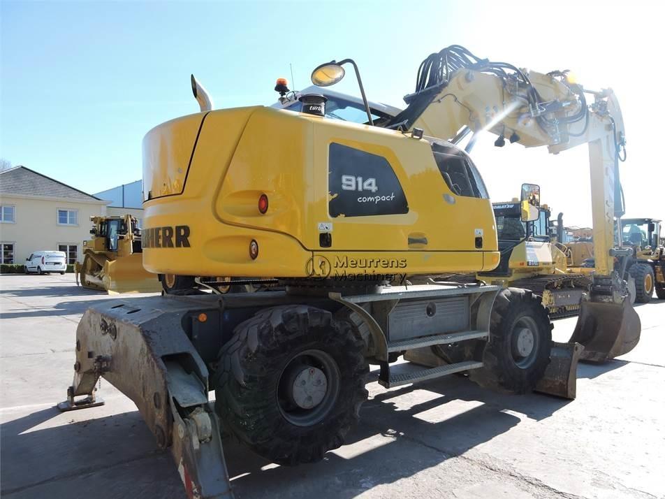 Excavator pe roti - Liebherr A914
