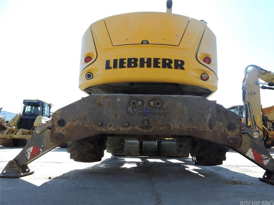 Excavator pe roti - Liebherr A914