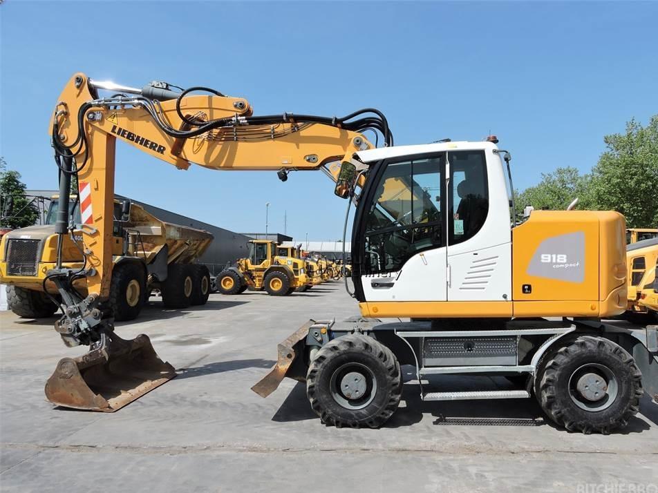 Excavator pe roti - Liebherr A918