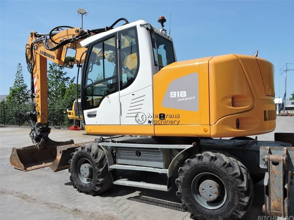 Excavator pe roti - Liebherr A918