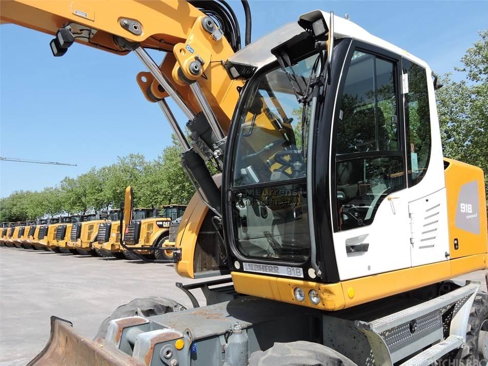 Excavator pe roti - Liebherr A918