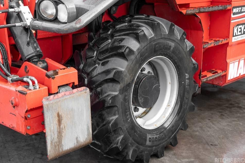 Incarcator telescopic - Manitou MRT 2150
