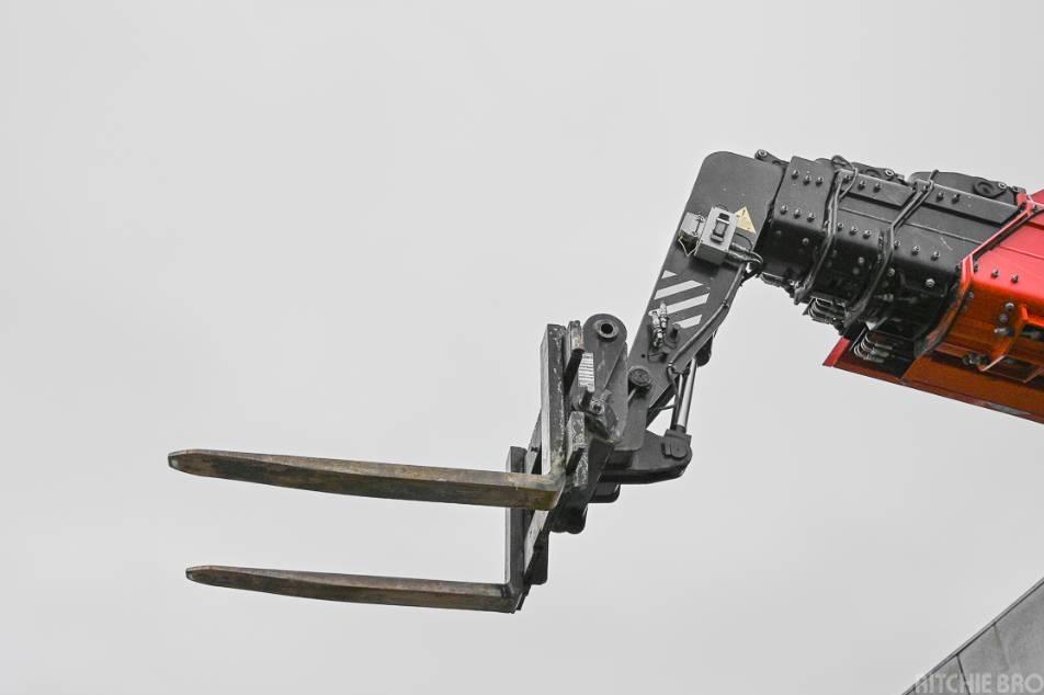 Incarcator telescopic - Manitou MRT 3255