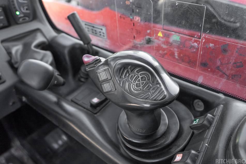 Incarcator telescopic - Manitou MT 933 Easy
