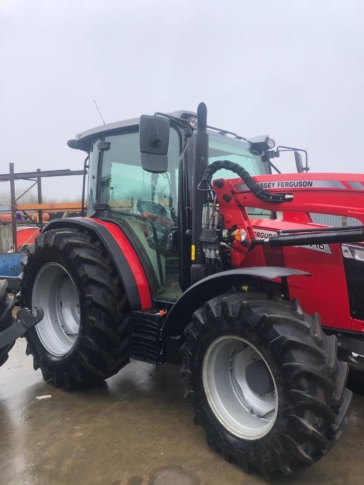 Tractor - Massey Ferguson 4710M CAB
