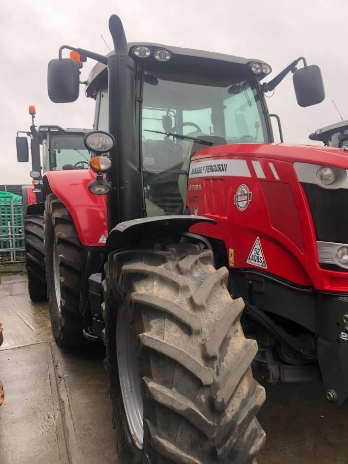Tractor - Massey Ferguson 6718S EFD6