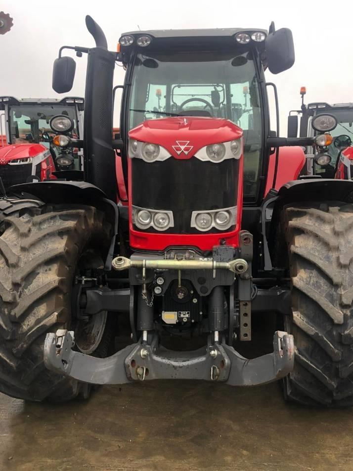 Tractor - Massey Ferguson 6718S EFD6