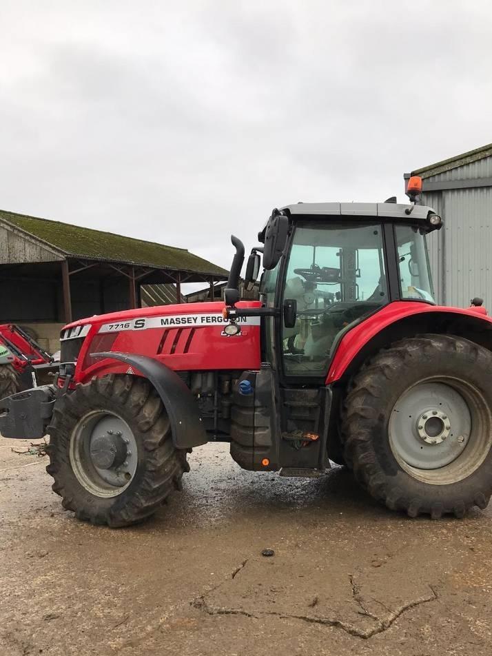 Tractor - Massey Ferguson 7716S ESD6