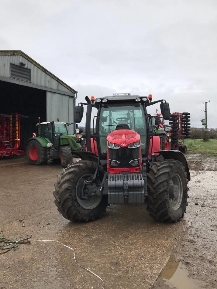 Tractor - Massey Ferguson 7716S ESD6