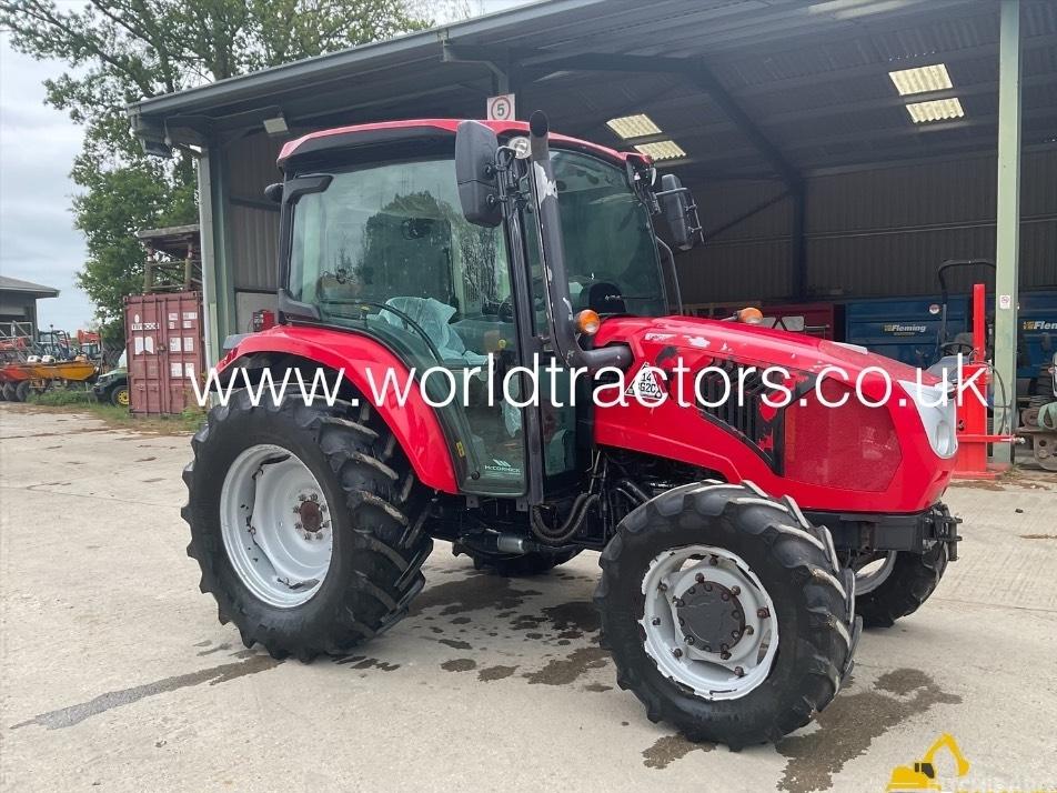 Tractor - McCormick X 4060