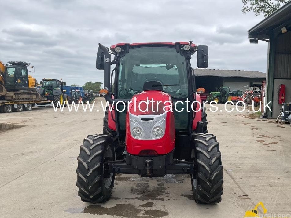 Tractor - McCormick X 4060