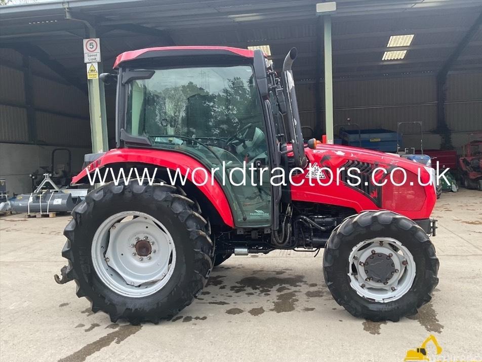 Tractor - McCormick X 4060
