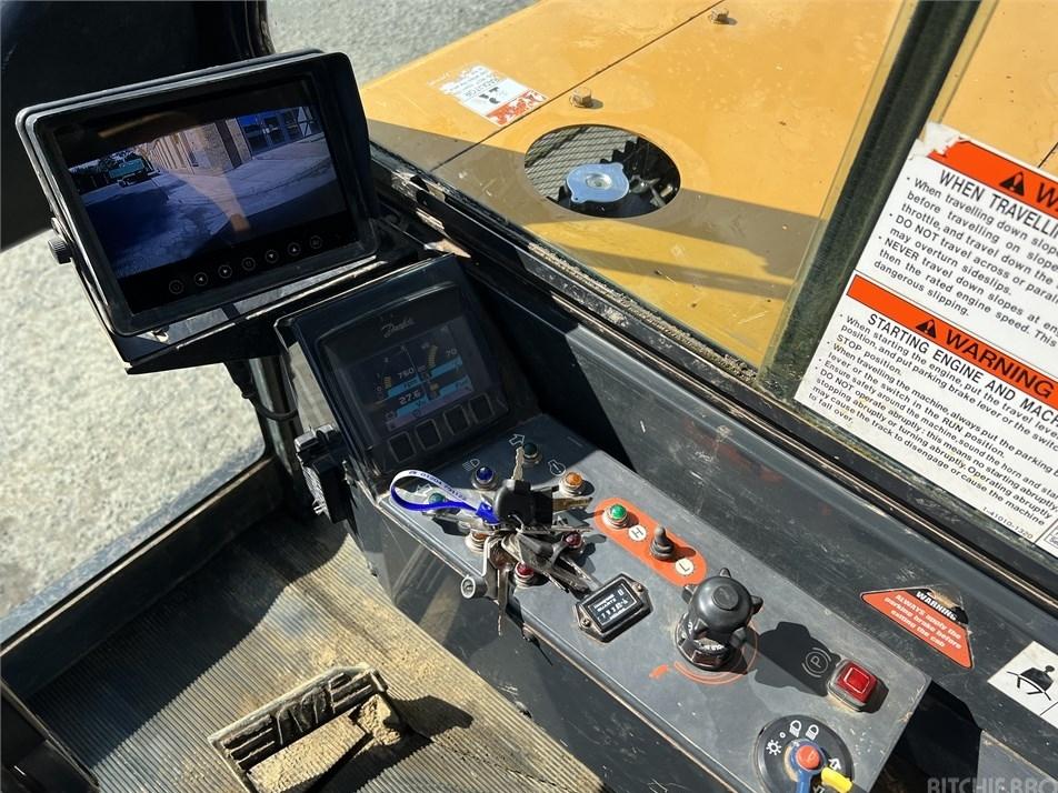 Dumper - Morooka MST 1500 V D