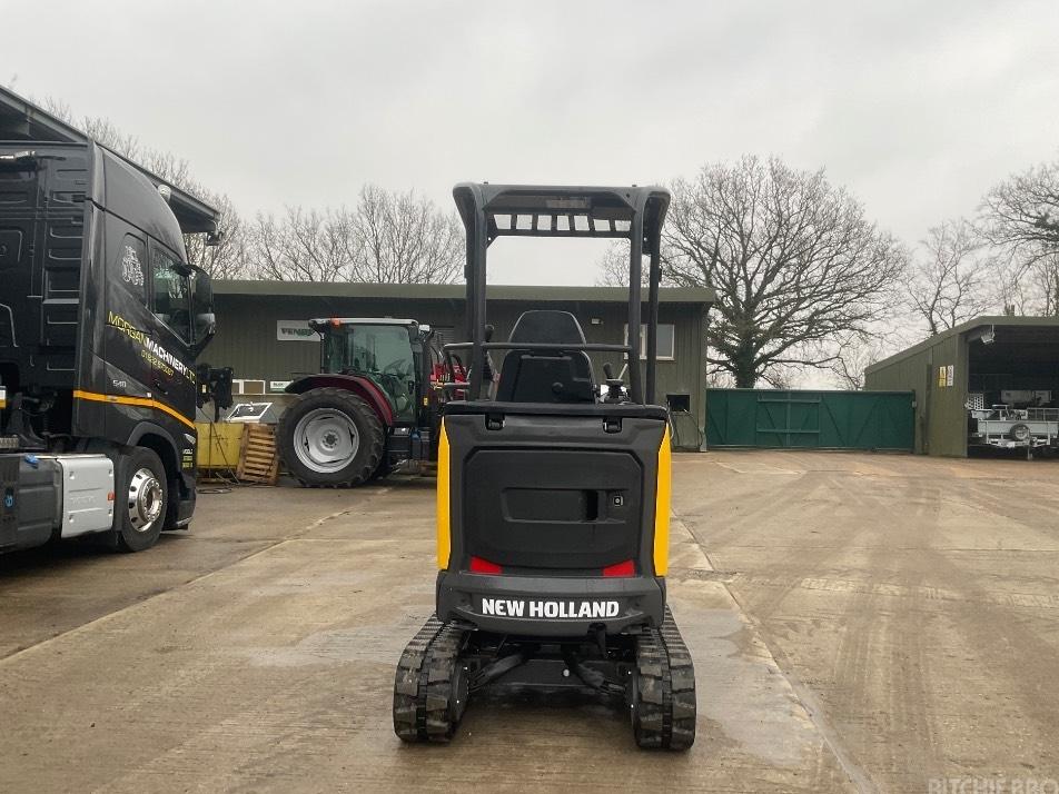 Excavator pe senile - New Holland E 17 D