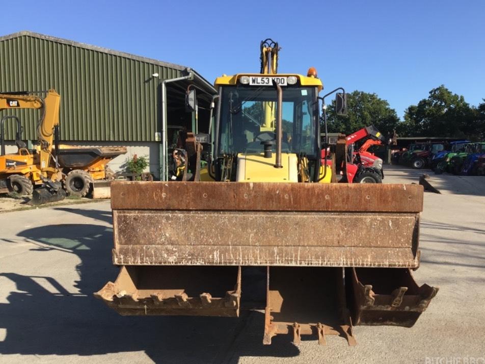 Buldoexcavator - New Holland LB 95 B-4 PT