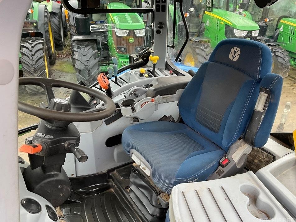 Tractor - New Holland T 7.245