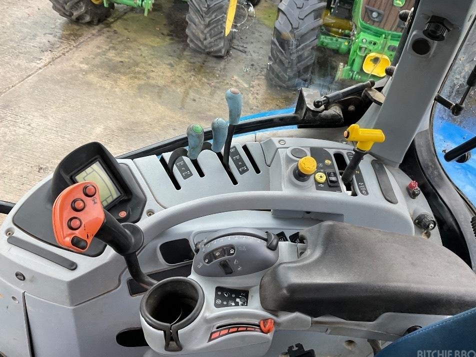 Tractor - New Holland T 7.245