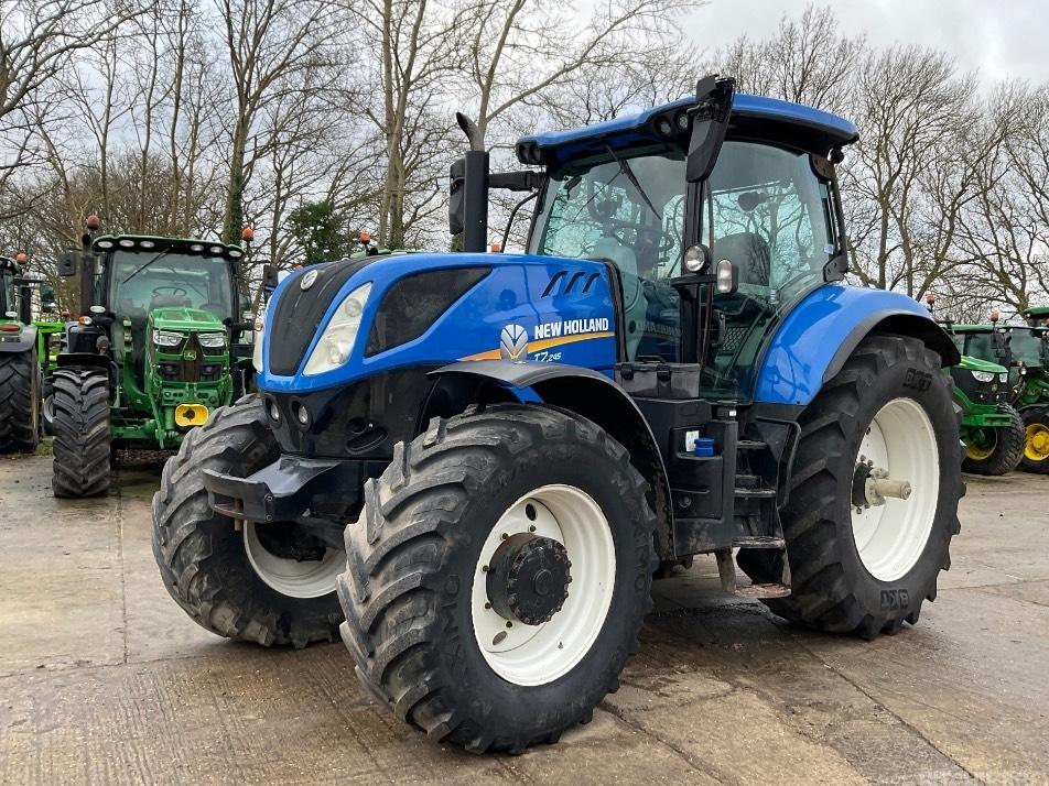 Tractor - New Holland T 7.245