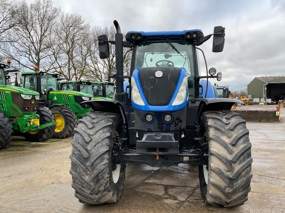 Tractor - New Holland T 7.245