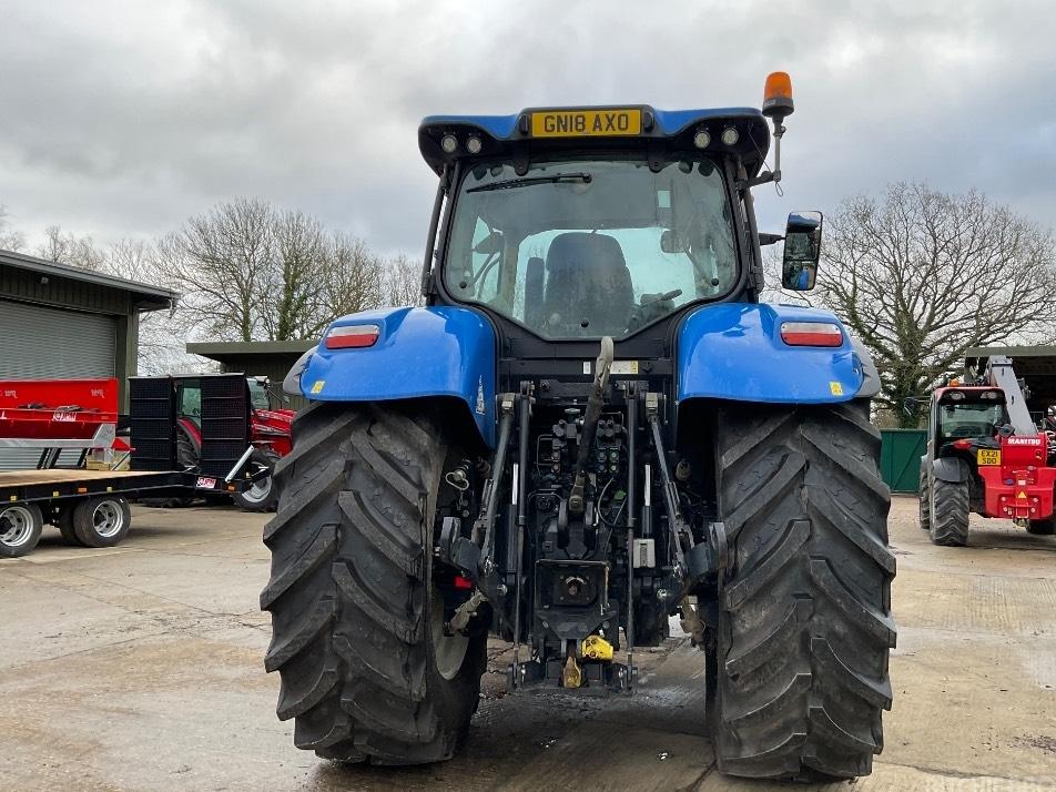 Tractor - New Holland T 7.245