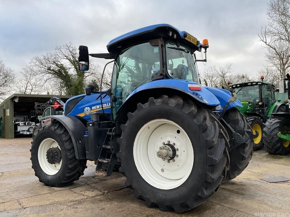Tractor - New Holland T 7.245