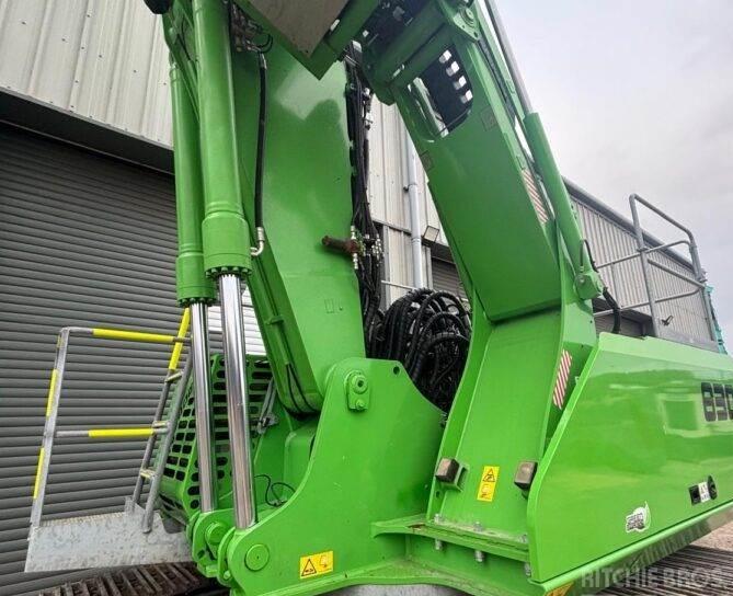 Excavator pe senile - Sennebogen 830R